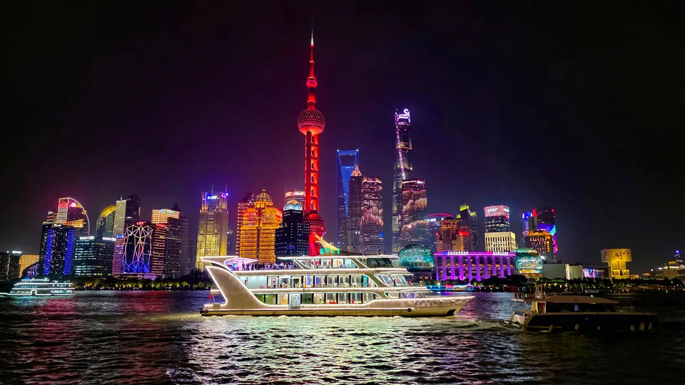 Huangpu River Cruise