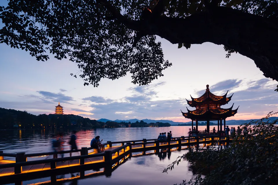 3-Day Hangzhou West Lake and Tea Tour