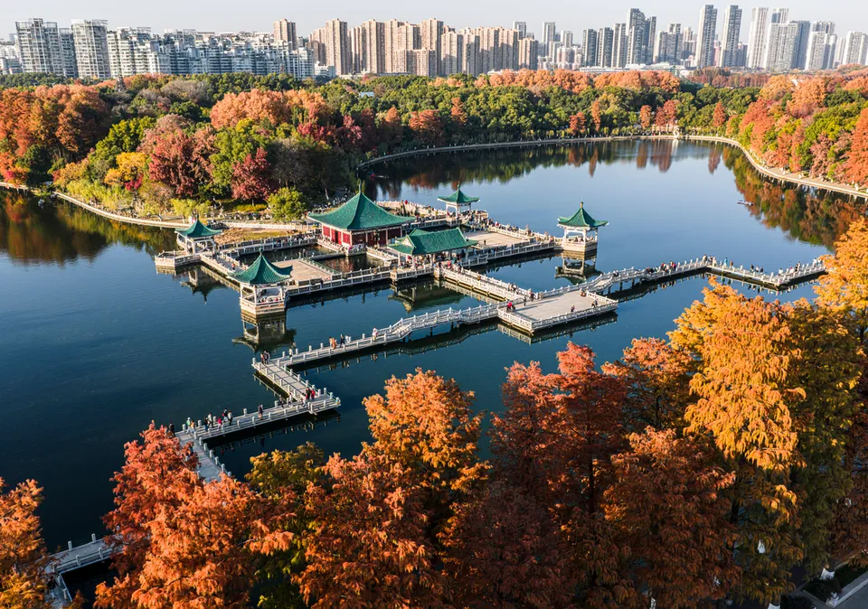 5-Day Wuhan and Chibi Tour